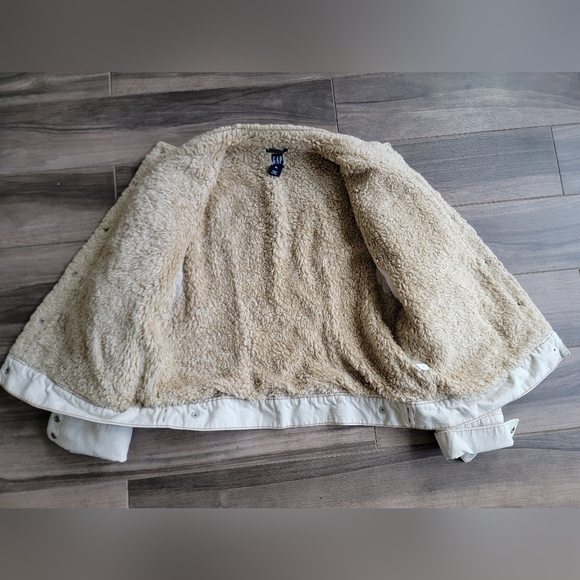 Gap cozy cream corduroy sherpa lined jacket - Picture 3 of 6